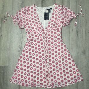 NWT Forever21 Floral Lace Up Mini Dress